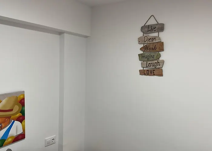 Paraiso Nyaraló *